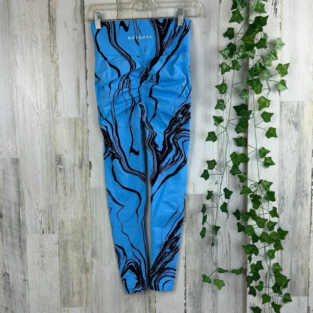 NATURYL by NBK Niykee Heaton The Graphic Leggings Blue Marble SMALL S Exclusive